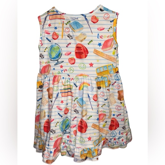 Back to School themed dress - Picture 2 of 4
